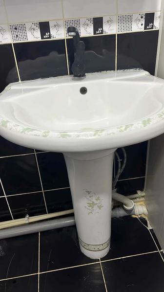 Раковина и унитаз 15000 тыс