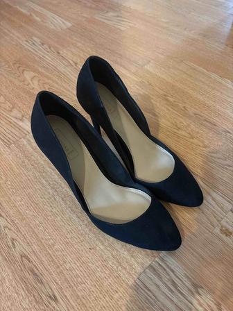 Туфли женские 39 размер