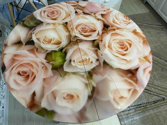 Продам круглый кухонный стол