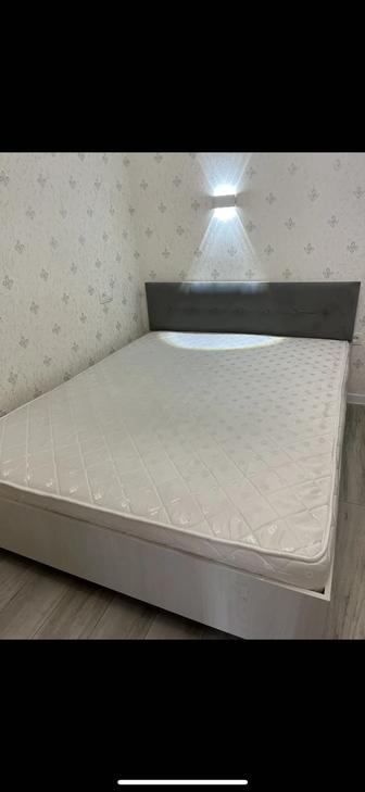 Продается Двуспальный кровать