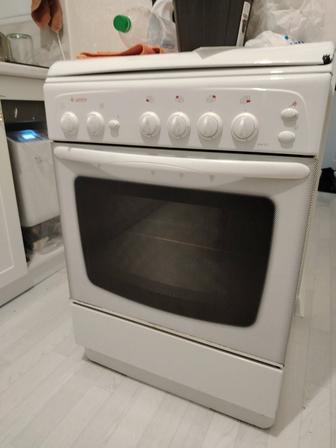 Продаётся газовая плита Gefest