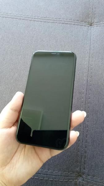 Продам iPhone 11 64gb