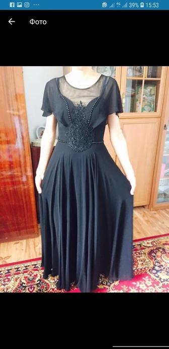 Вечернее платье