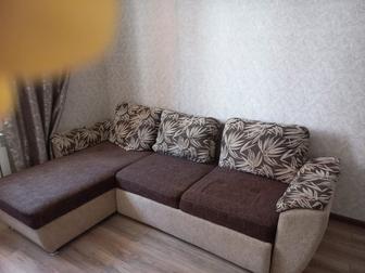 Продам диван угловой б/у