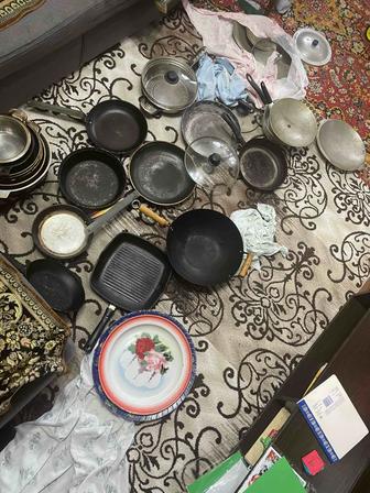 Продается старые казаны , сковородки