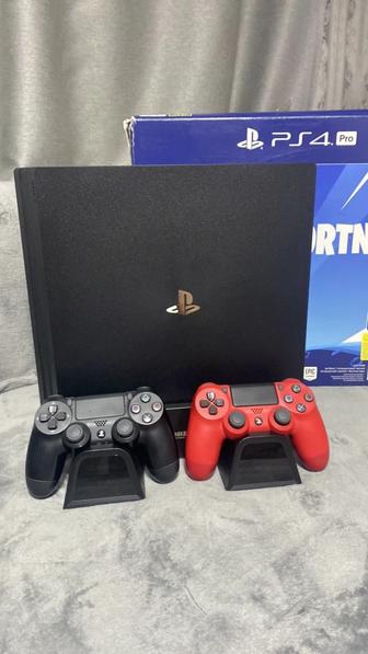 Продам Sony PlayStation 4 pro 1 тр в отличном состоянии