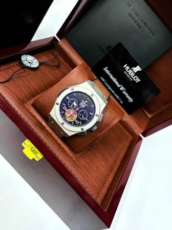 Hublot часы