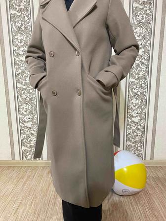 Продается пальто