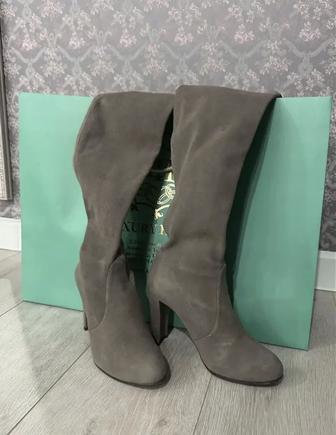 Ботфорты Stuart Weitzman