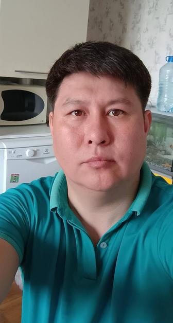 Сценарист, Режиссер, Продюсер, Кастинг, Монтажер, Звукооператор, Оператор