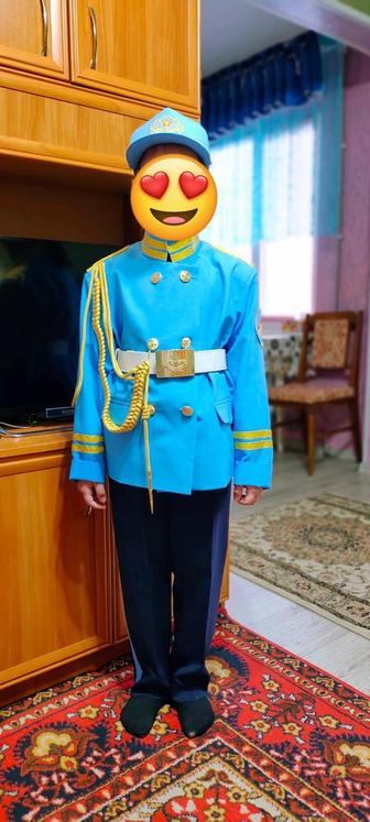 Продам кадетскую форму