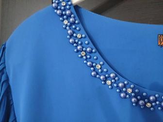 Продам платье праздничное вечернее