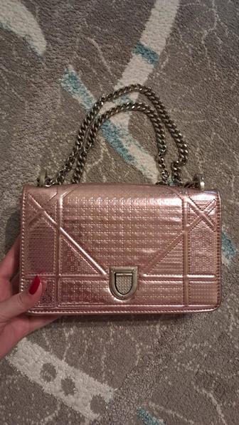 сумка сатылады Dior
