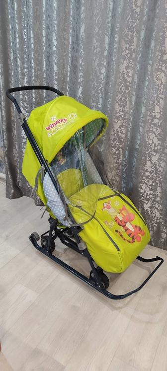 Продам санки коляску