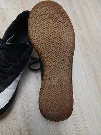 Кроссовки Nike оригинал для игры в футбол