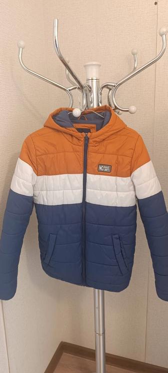 Продам куртку б/у, на мальчика, рост152-158 см
