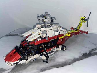 LEGO Спасательный вертолет Airbus H175 Technic 42145