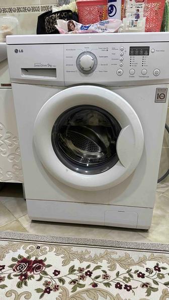 Продам стиральную машину автомат