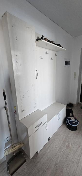 Продам прихожую