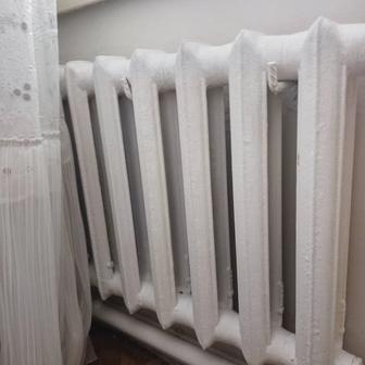 Продам батареи чугунные в отличном состоянии (200 секции)