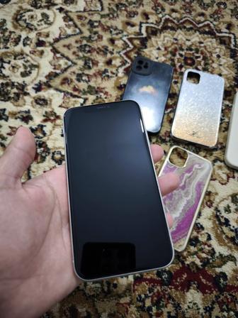 iPhone 11 128GB 77% без ремонт