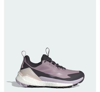 Продам новые кроссовки Adidas Terrex