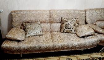 Продам диван и два кресла