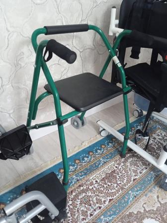 Продам ходунок