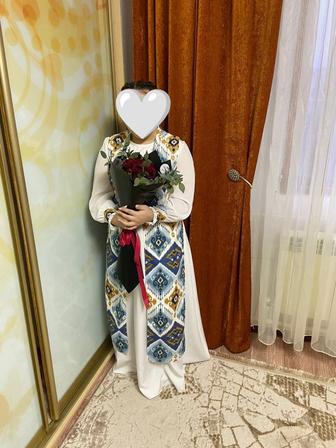 Продам платье на сырга салу или любой другой той