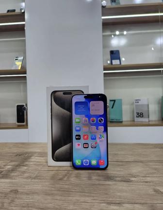 IPhone 15 pro max (256gb)