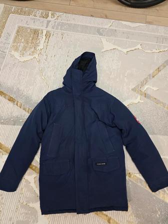 Продам куртку Canada goose