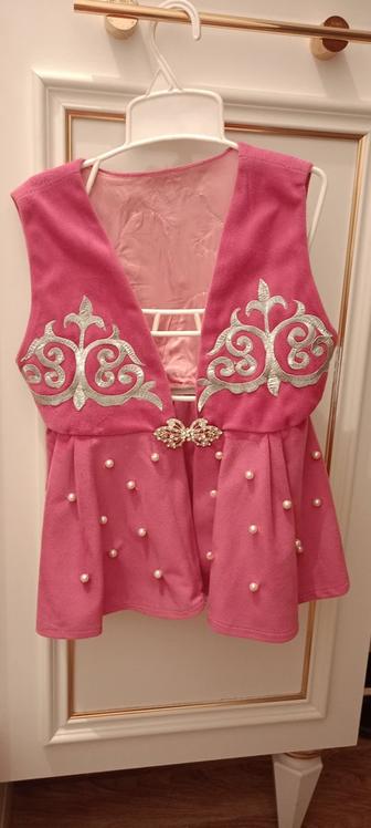 Национальная жилетка