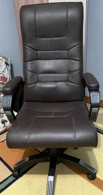 Кресло офисное/компьютерная ZETA