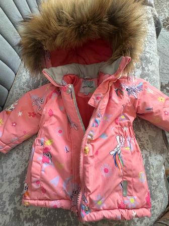 Продам детскую верхнюю одежду куртку