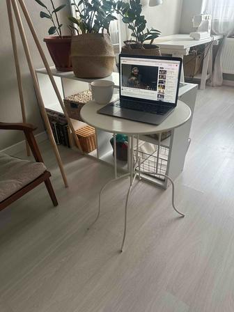 Столик журнальный ikea - железный