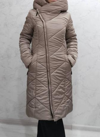 Продам зимнюю женскую куртку