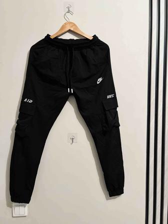 Спортивные брюки Nike