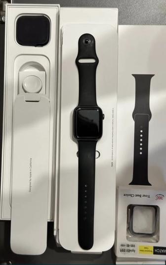 Часы Apple Watch 4 44 mm