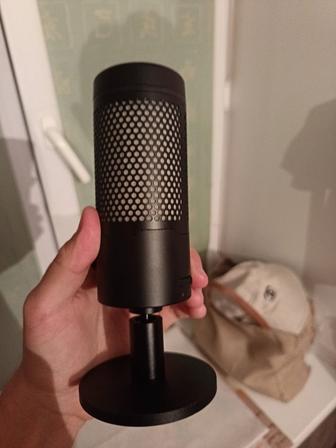 Срочно продаю микрофон Bloody GM50 Pro