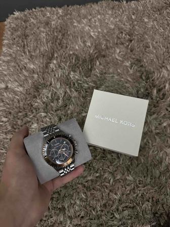 Michael Kors часы