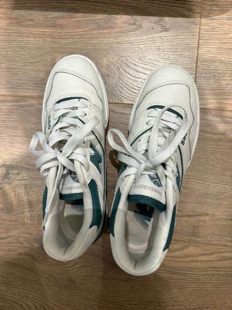 Продам оригинал New Balance 550