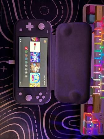 Продам консоль