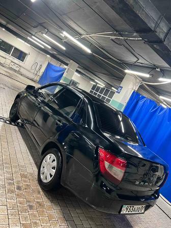 Аренда авто с последующим выкупом 7.000 в сутки Лада Гранта