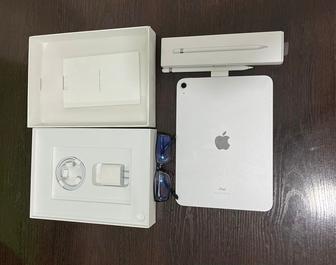 Продаю iPad 10 поколения Apple Pencil 1 поколения как новый!