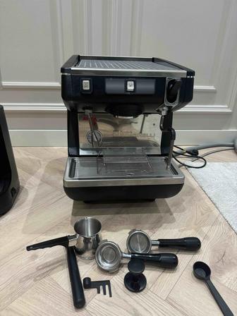 Кофемашина и кофемолка Simonelli