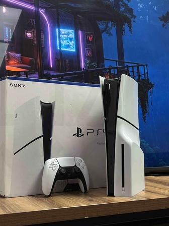 Sonу PlayStation 5 Slim с годовой подпиской Deluxe Рlus (750 игр)