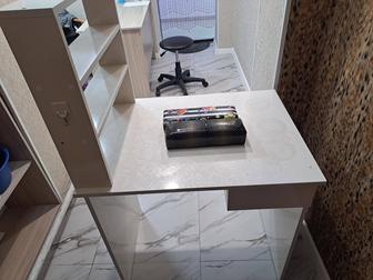 Продам стол для маникюра