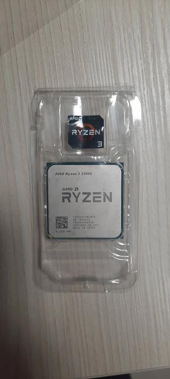 Процессор AMD Ryzen 3 2200G