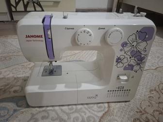 Продам швейную машину