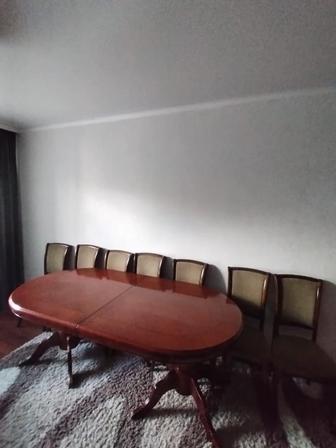 Стол